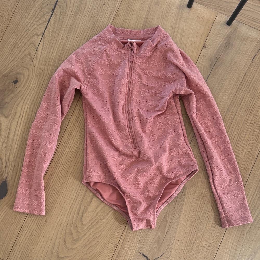 cotton on eyelet rashguard dusty pink 8 swim girls